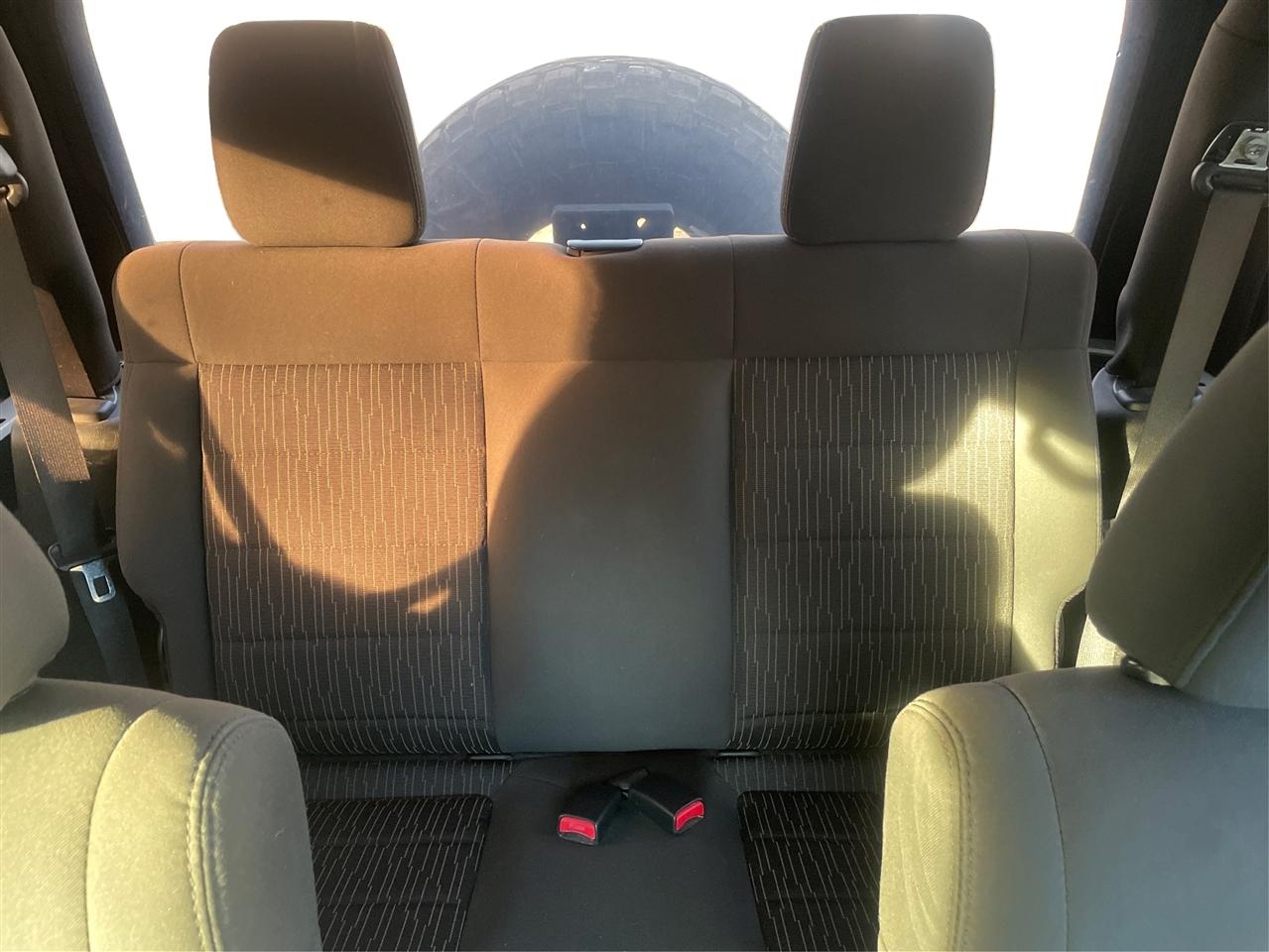 Jeep Wrangler 4WD 2dr Sahara 2012