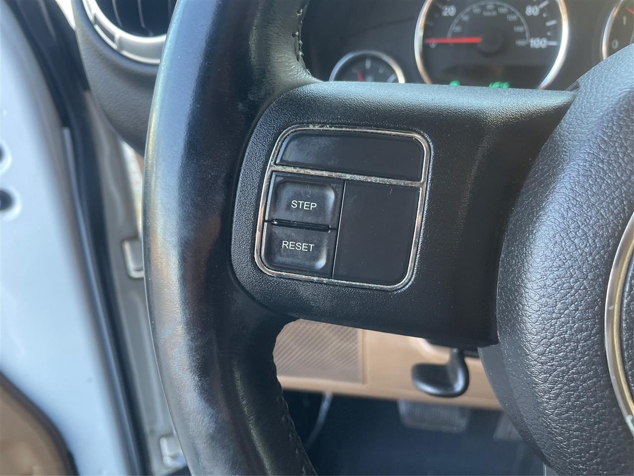 Jeep Wrangler 4WD 2dr Sahara 2012