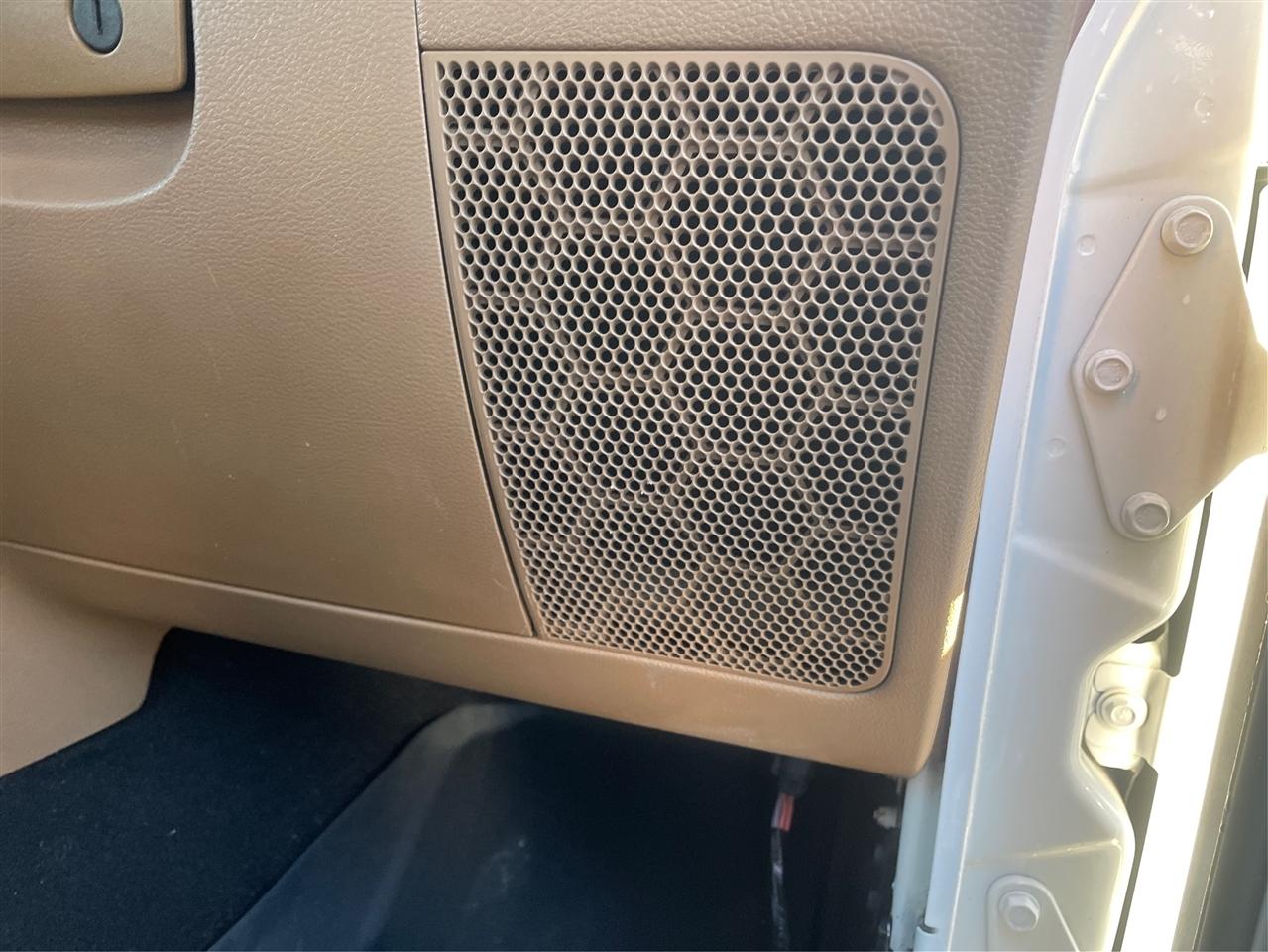 Jeep Wrangler 4WD 2dr Sahara 2012