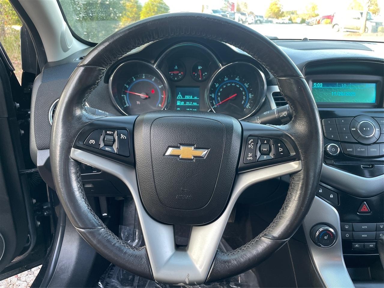 Chevrolet Cruze 4dr Sdn LTZ 2012