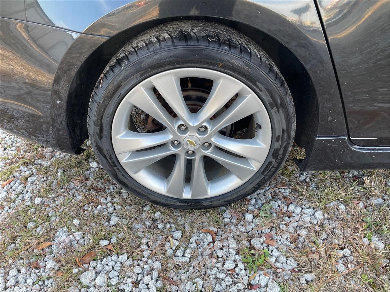 Chevrolet Cruze 4dr Sdn LTZ 2012