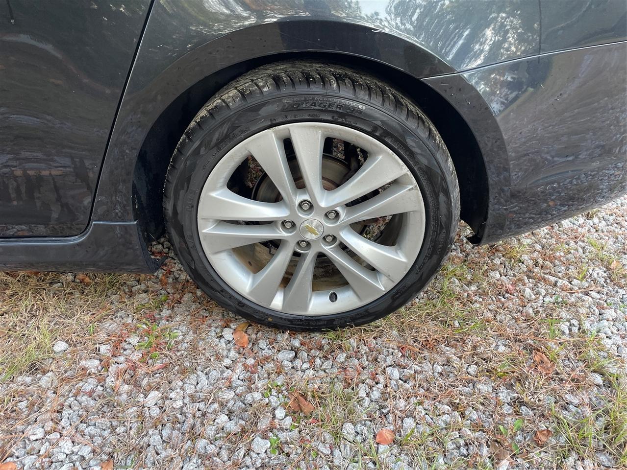 Chevrolet Cruze 4dr Sdn LTZ 2012