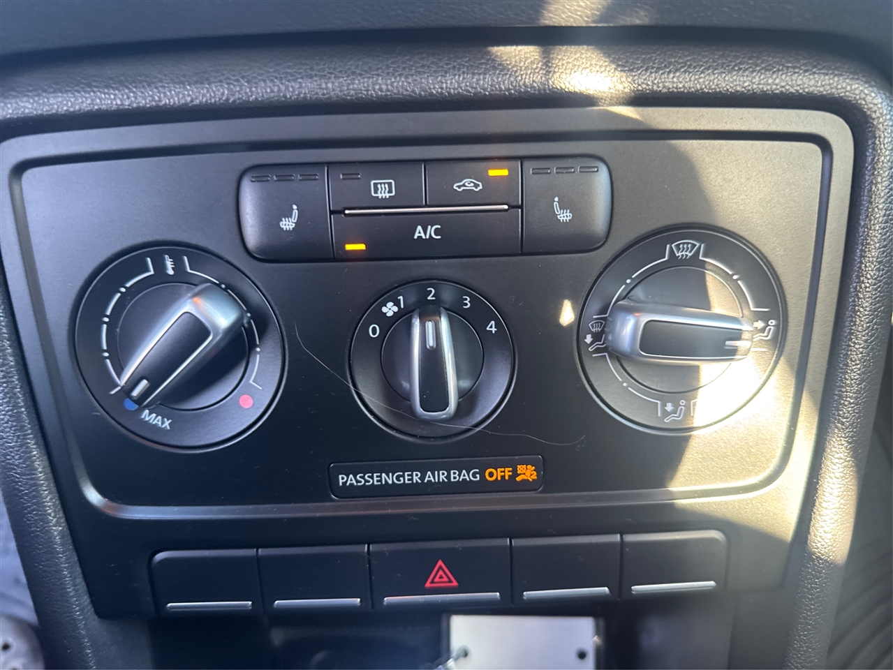 Volkswagen Beetle 1.8T PZEV 6A 2016