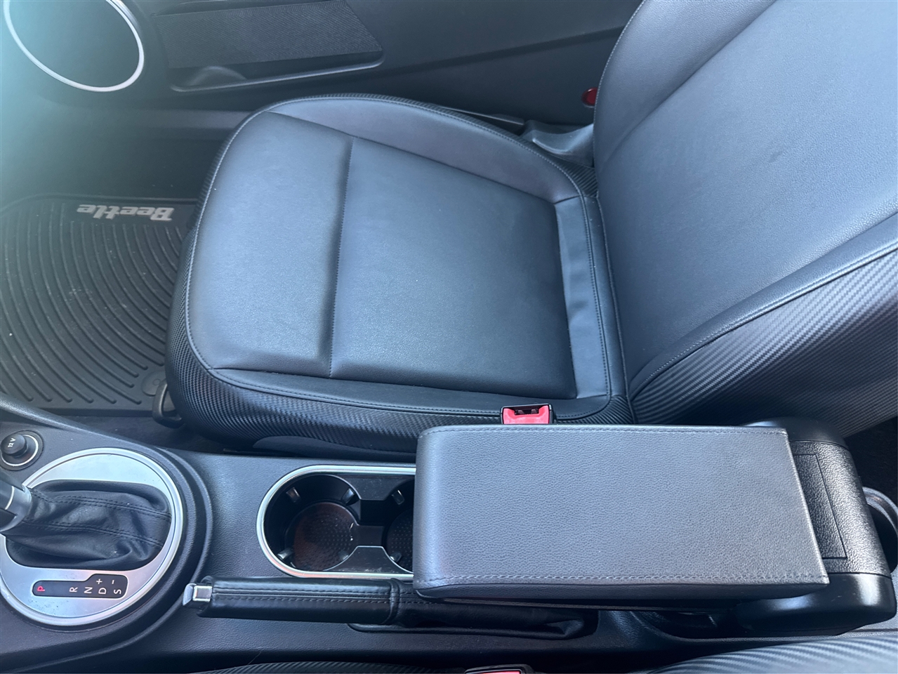 Volkswagen Beetle 1.8T PZEV 6A 2016