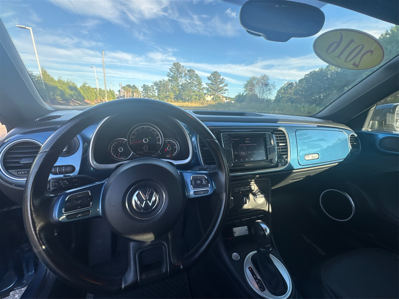 Volkswagen Beetle 1.8T PZEV 6A 2016