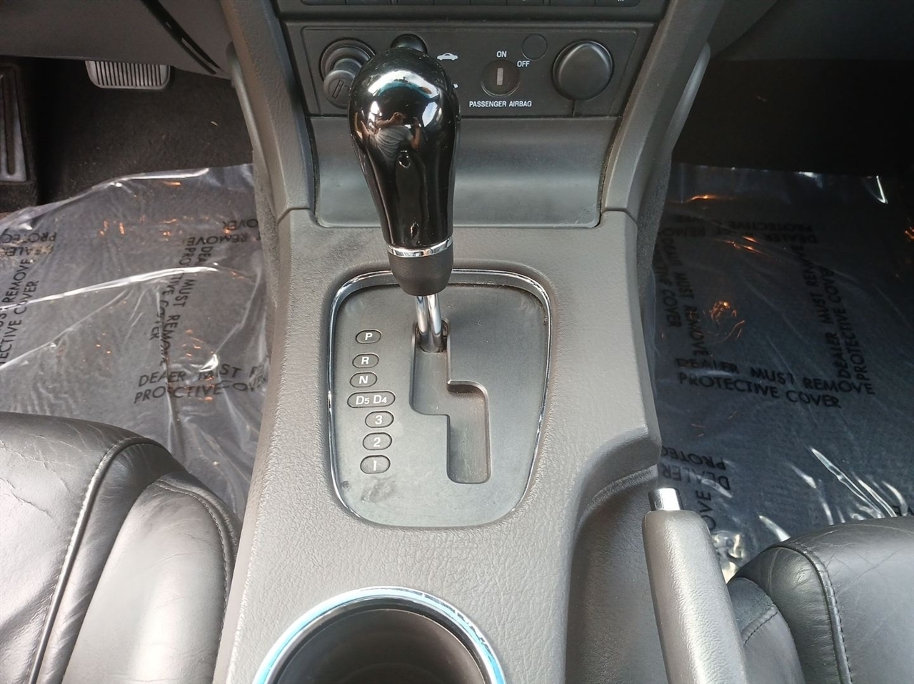 Ford Thunderbird Deluxe 2002