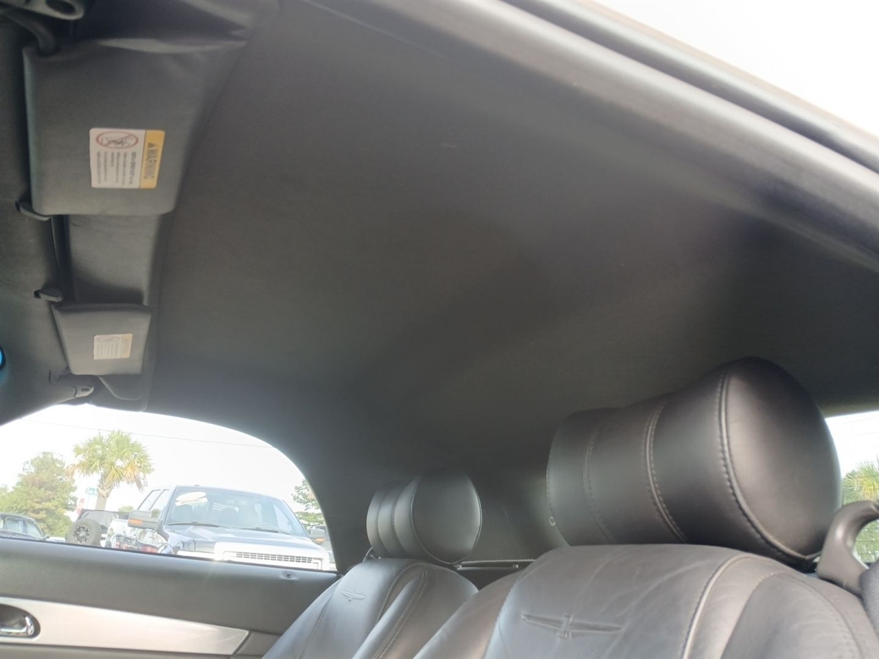 Ford Thunderbird Deluxe 2002