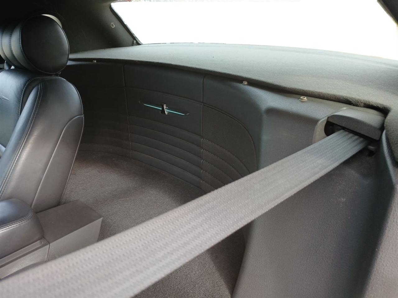 Ford Thunderbird 2dr Conv w/Hardtop Deluxe 2002