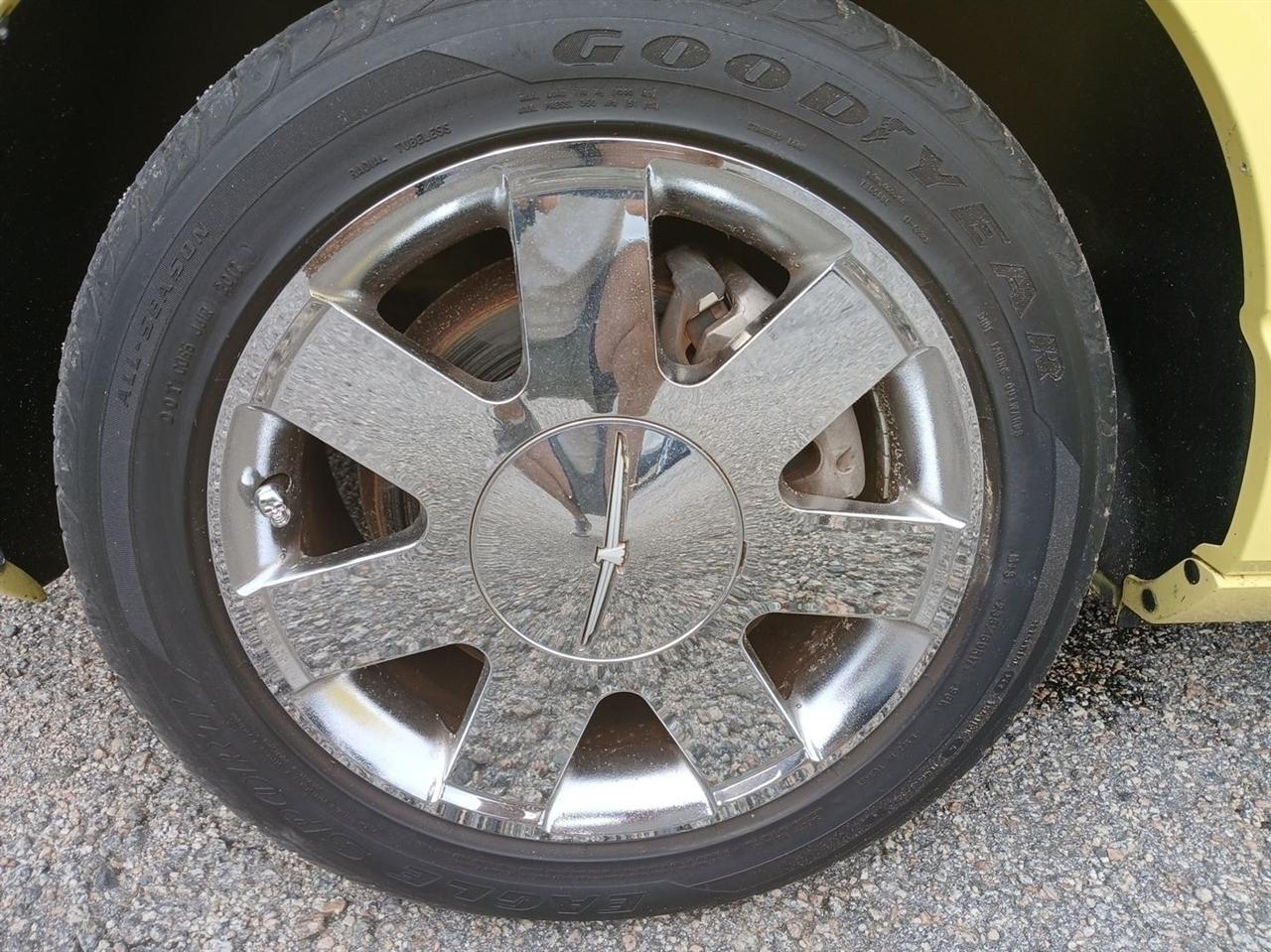 Ford Thunderbird 2dr Conv w/Hardtop Deluxe 2002