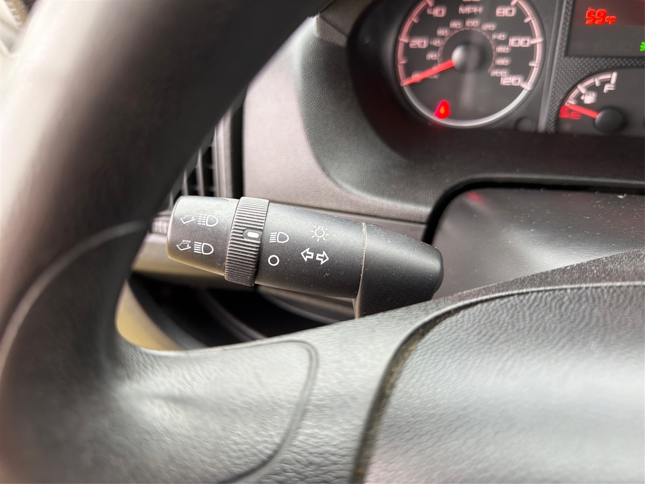 RAM Promaster 1500 High Roof Tradesman 136-in. WB 2015 RAM Promaster 1500 High Roof Tradesman 136-in. WB 2015