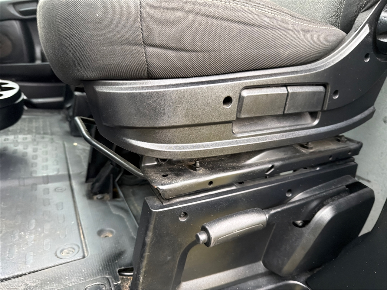 RAM Promaster 1500 High Roof Tradesman 136-in. WB 2015 RAM Promaster 1500 High Roof Tradesman 136-in. WB 2015