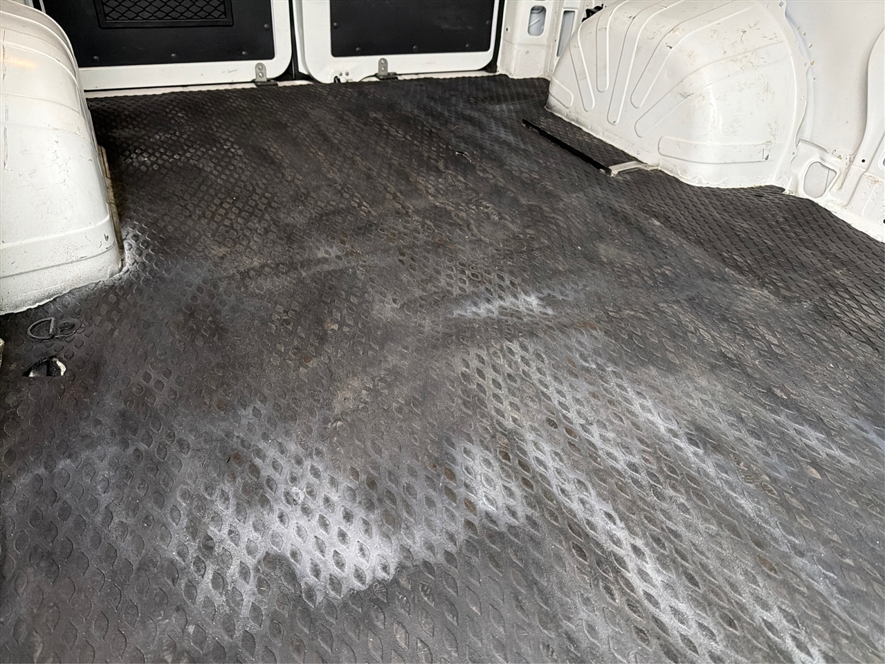 RAM Promaster 1500 High Roof Tradesman 136-in. WB 2015 RAM Promaster 1500 High Roof Tradesman 136-in. WB 2015