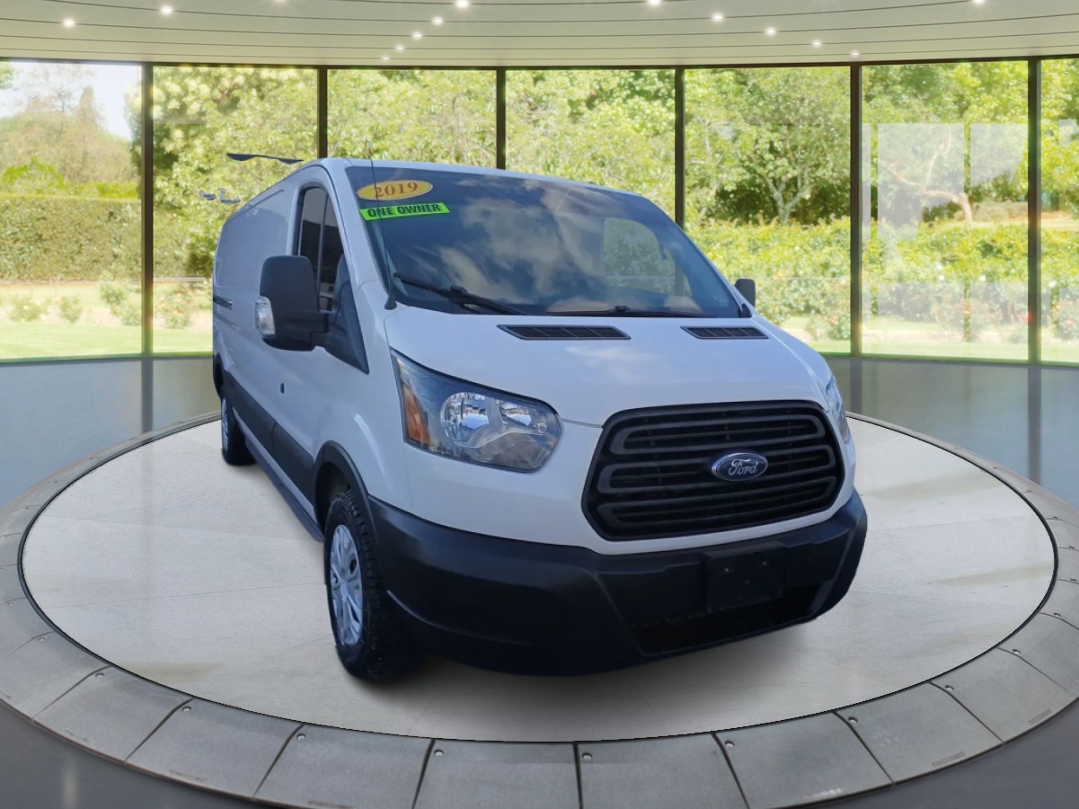 Ford Transit 250 Van Low Roof w/Sliding Pass. 148-in. WB 2019