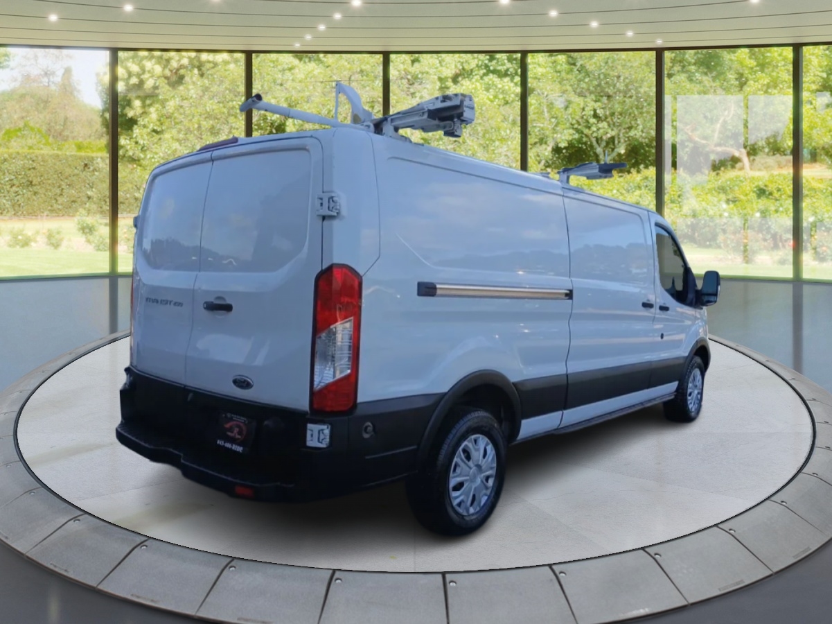 Ford Transit 250 Van Low Roof w/Sliding Pass. 148-in. WB 2019
