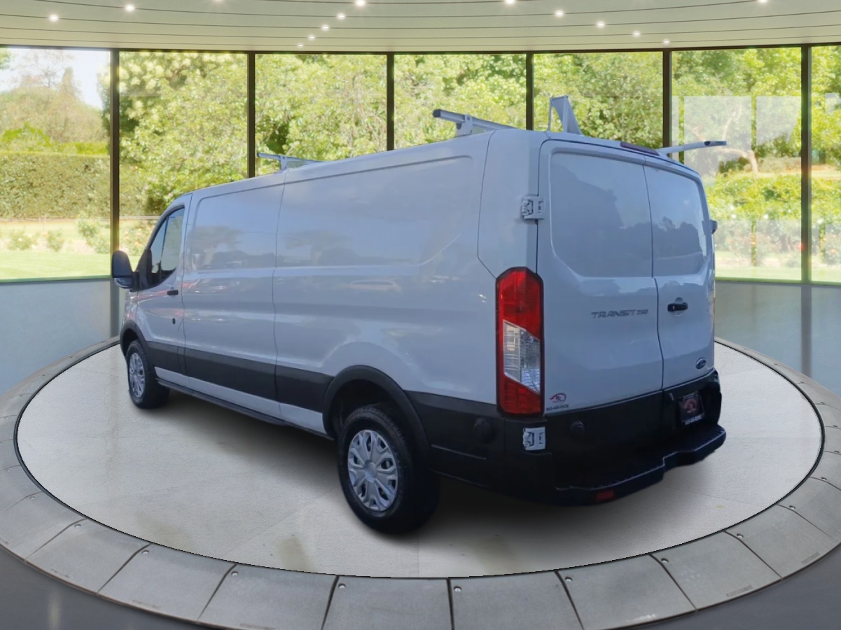 Ford Transit 250 Van Low Roof w/Sliding Pass. 148-in. WB 2019