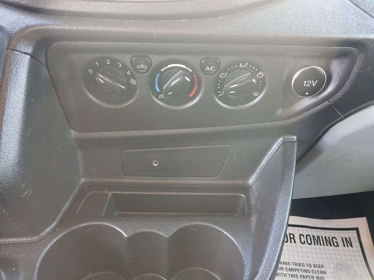 Ford Transit 250 Van Low Roof w/Sliding Pass. 148-in. WB 2019