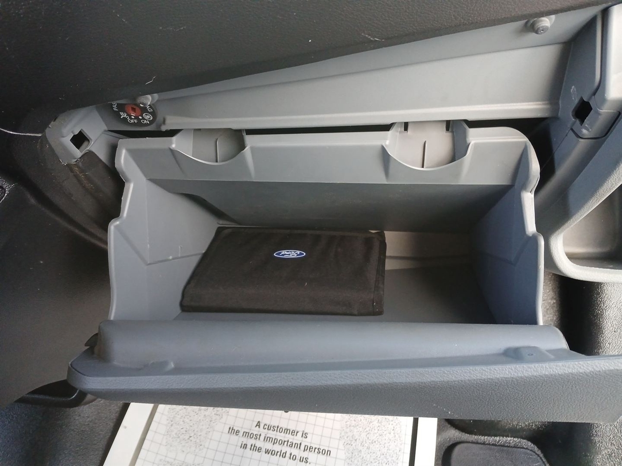 Ford Transit 250 Van Low Roof w/Sliding Pass. 148-in. WB 2019