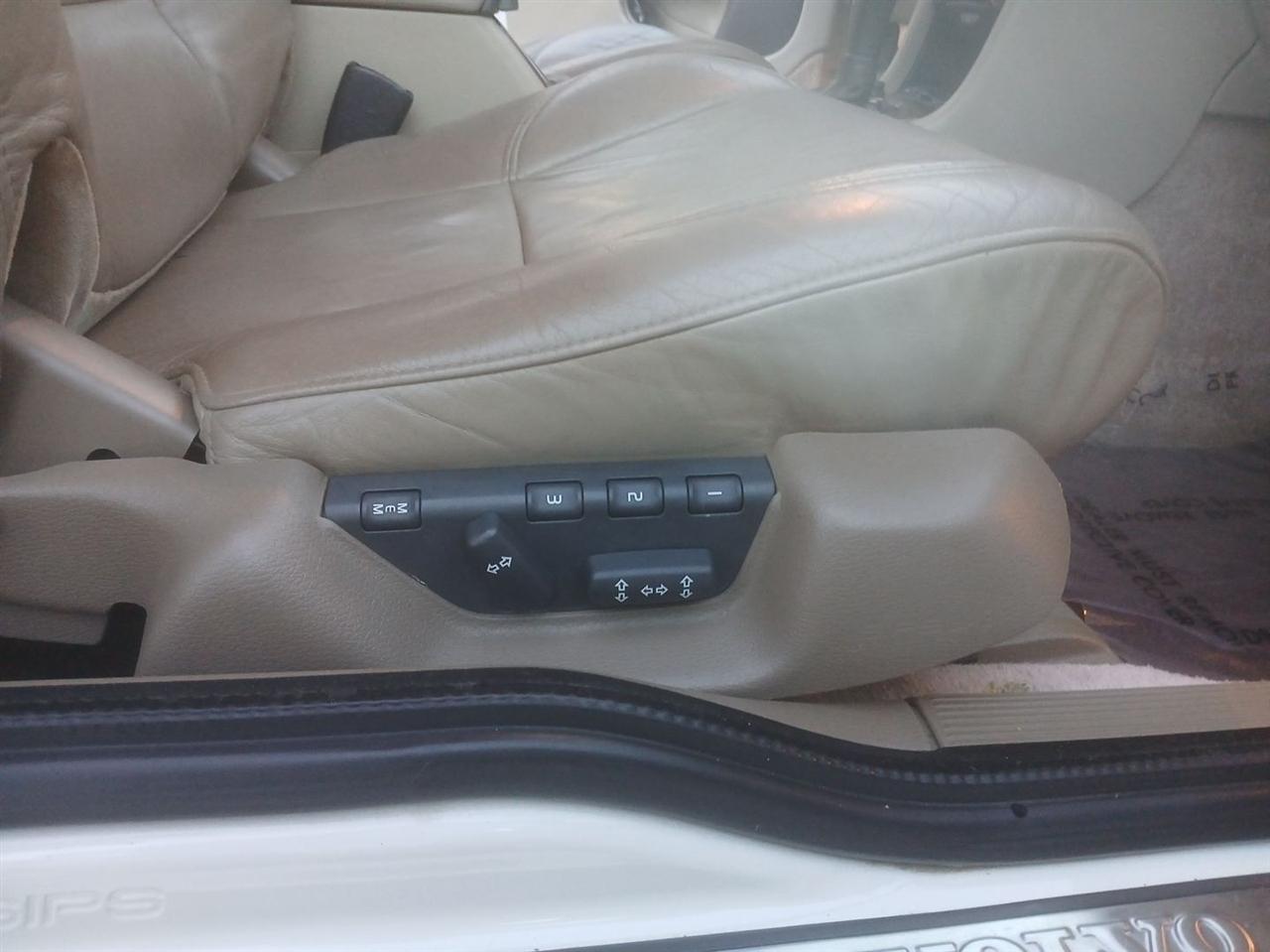 Volvo C70 LT A CV 2dr Conv Auto 1999