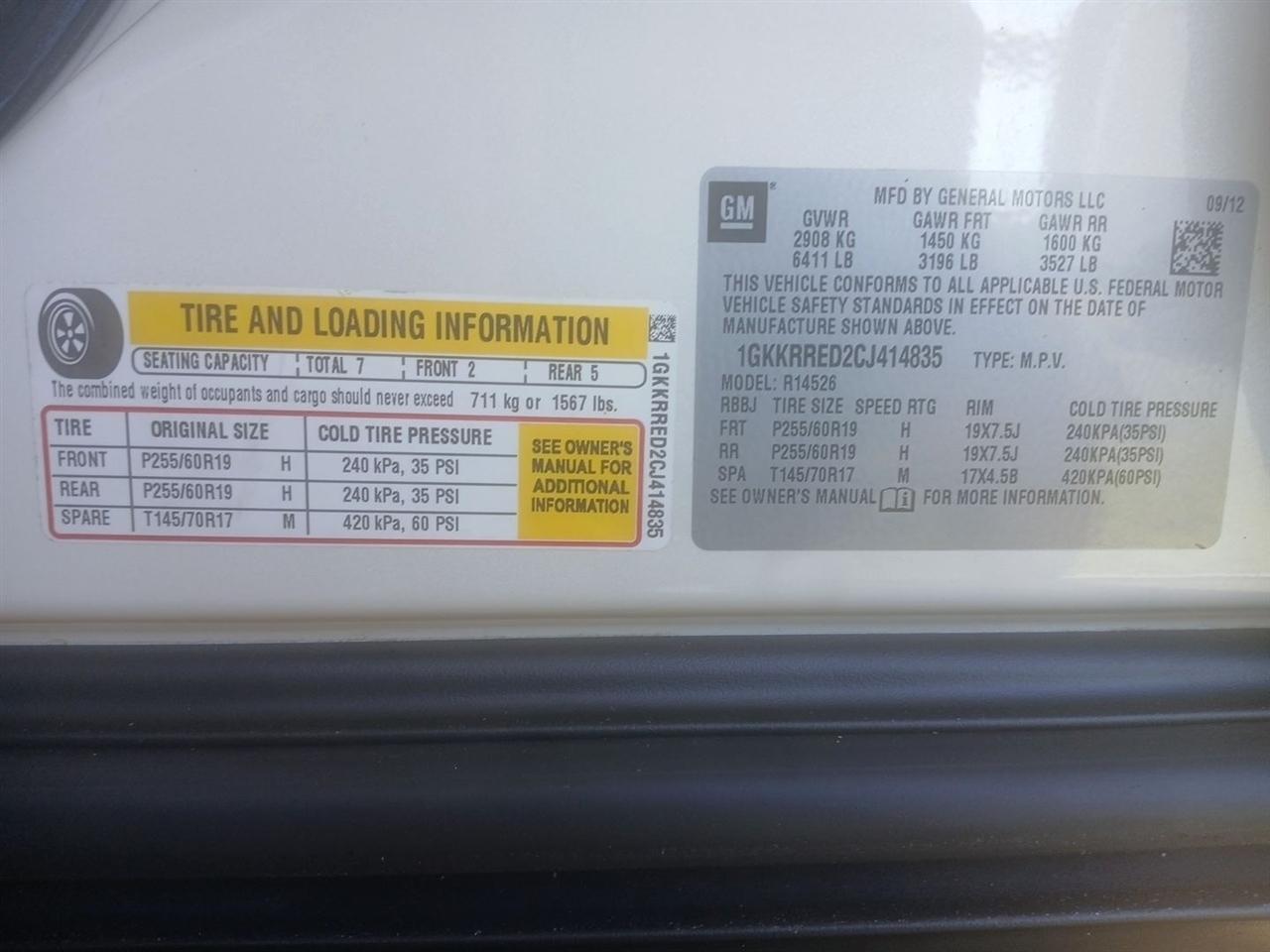 GMC Acadia FWD 4dr SLT1 2012