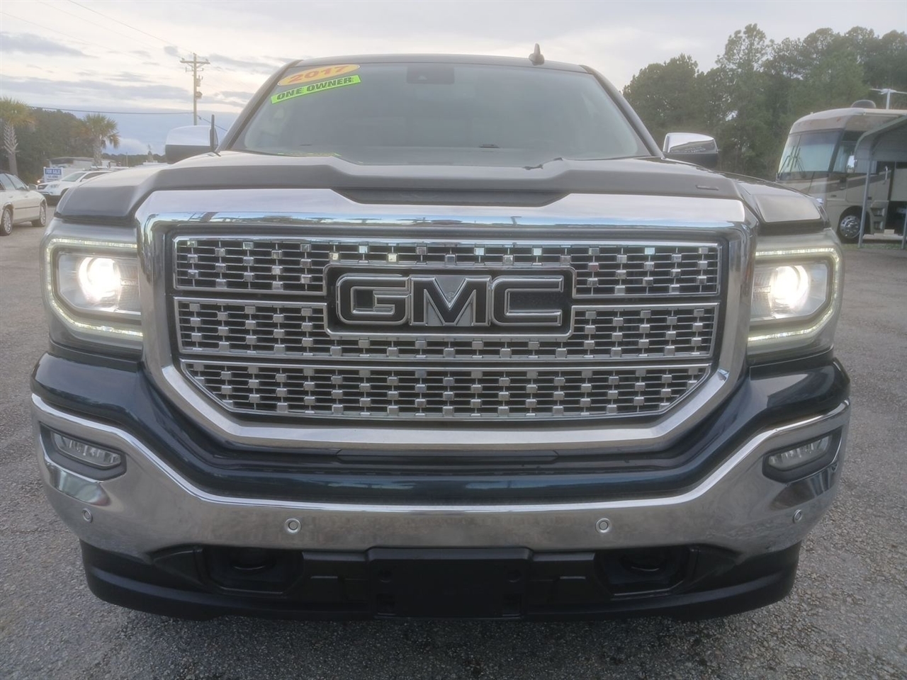 GMC Sierra 1500 SLT Crew Cab Long Box 4WD 2017