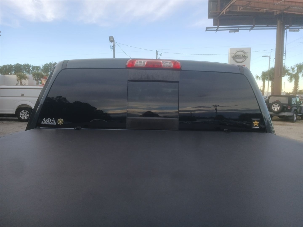 GMC Sierra 1500 SLT Crew Cab Long Box 4WD 2017