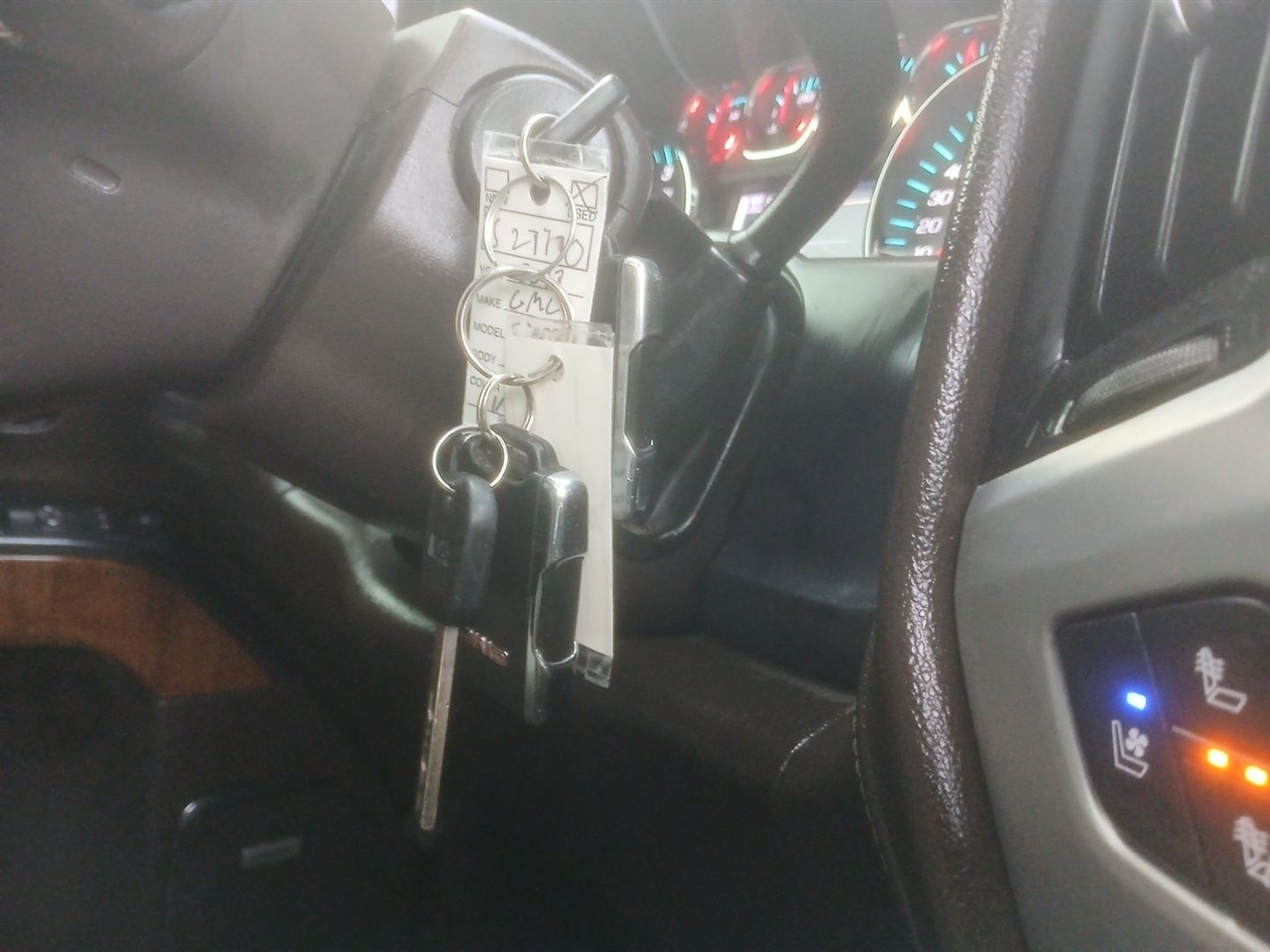 GMC Sierra 1500 SLT Crew Cab Long Box 4WD 2017