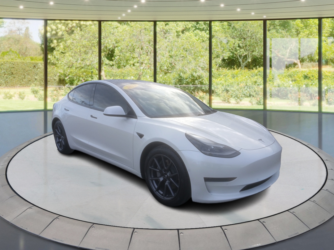 Tesla Model 3 Standard Range Plus 2021