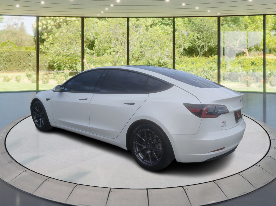 Tesla Model 3 Standard Range Plus 2021