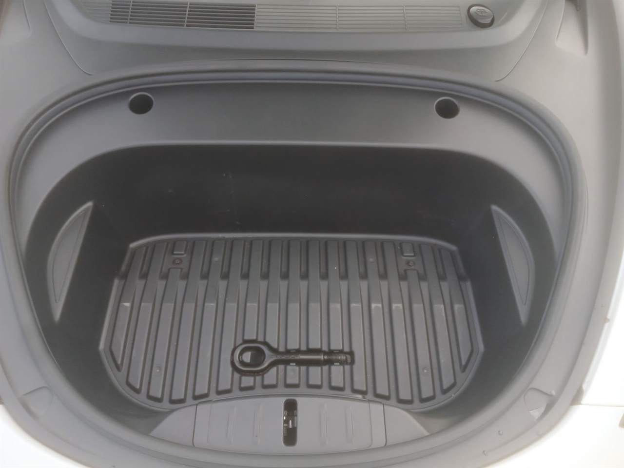 Tesla Model 3 Standard Range Plus 2021