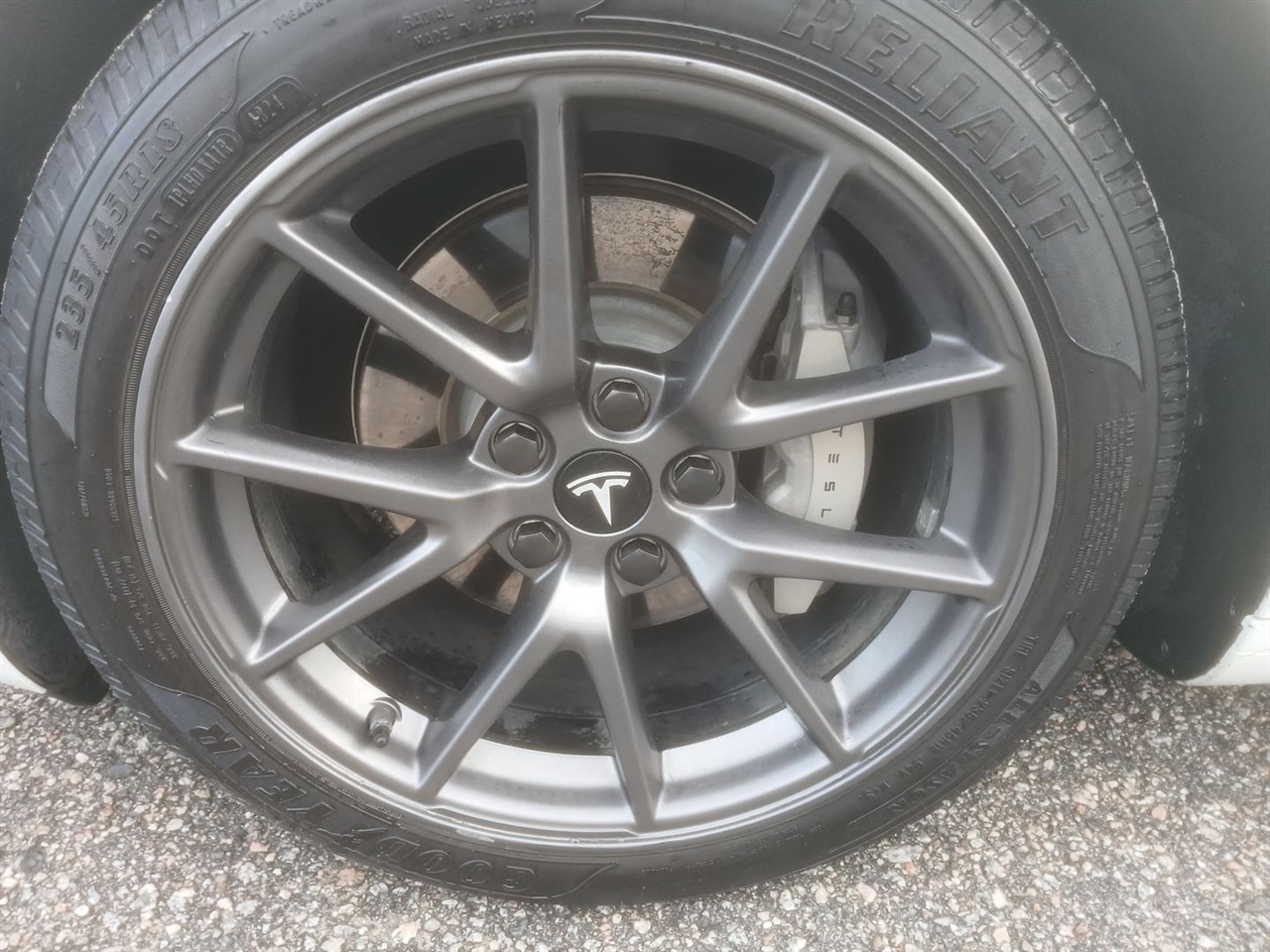 Tesla Model 3 Standard Range Plus 2021