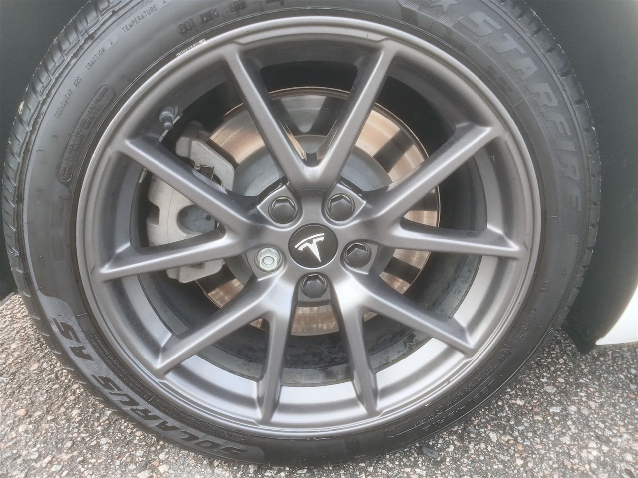 Tesla Model 3 Standard Range Plus 2021