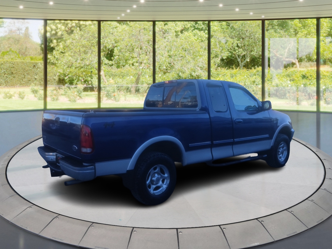 Ford F-150 XL SuperCab Short Bed 4WD 1998