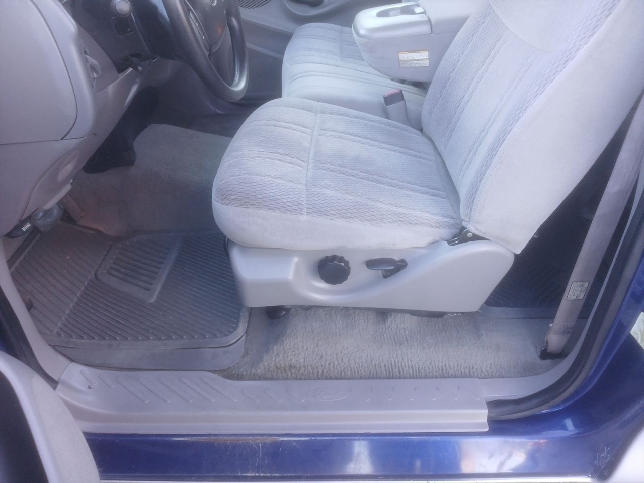 Ford F-150 XL SuperCab Short Bed 4WD 1998