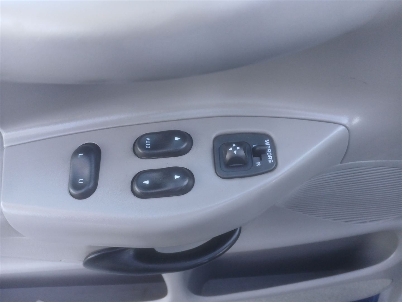 Ford F-150 XL SuperCab Short Bed 4WD 1998