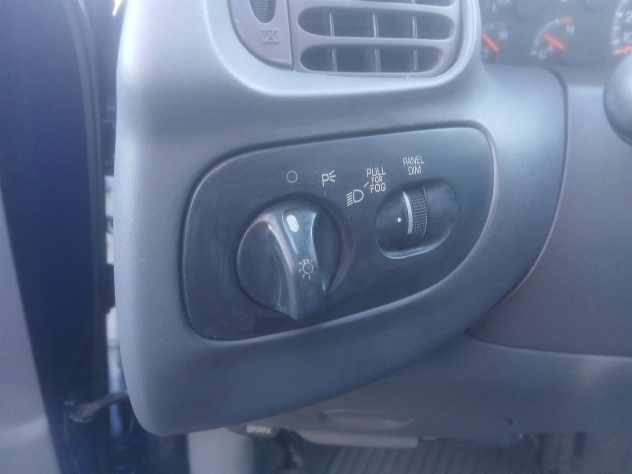 Ford F-150 XL SuperCab Short Bed 4WD 1998