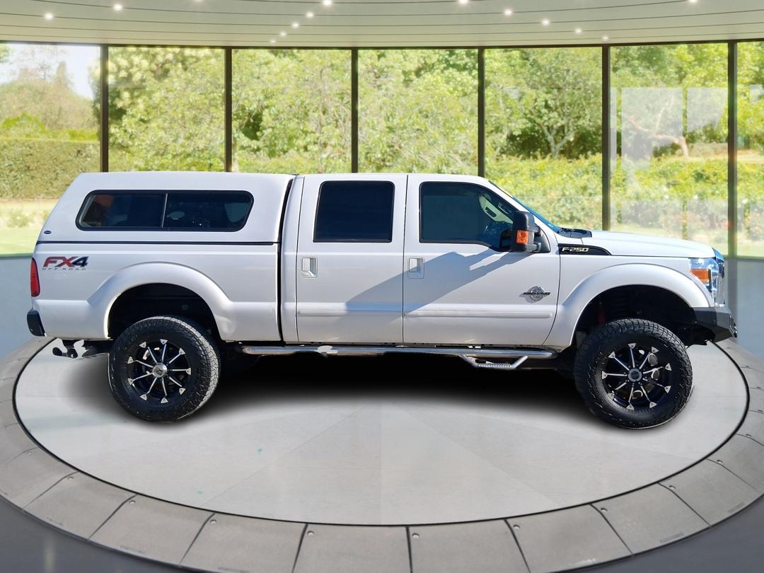 Ford F-250 SD 4WD Crew Cab 156" XL 2012