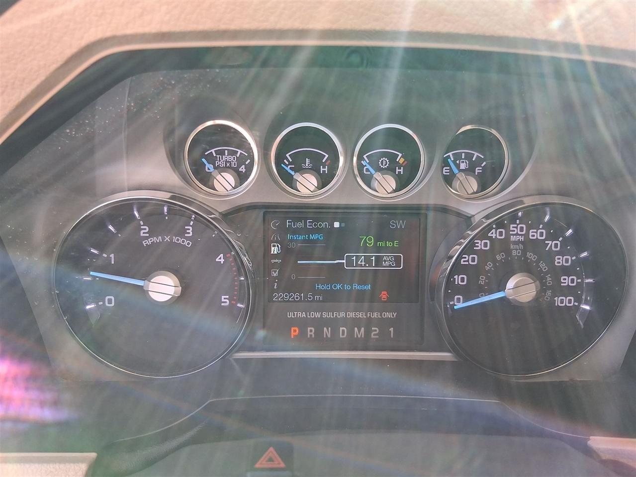 Ford F-250 SD 4WD Crew Cab 156" XL 2012