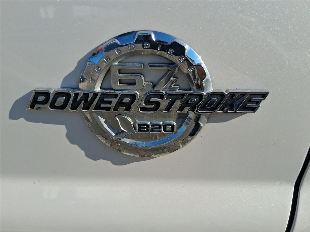 Ford F-250 SD 4WD Crew Cab 156" XL 2012