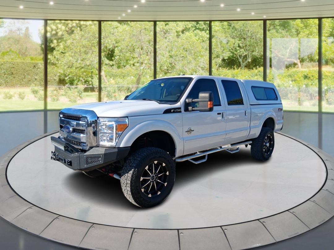 2012 Ford F-250 SD 4WD Crew Cab 156" XL