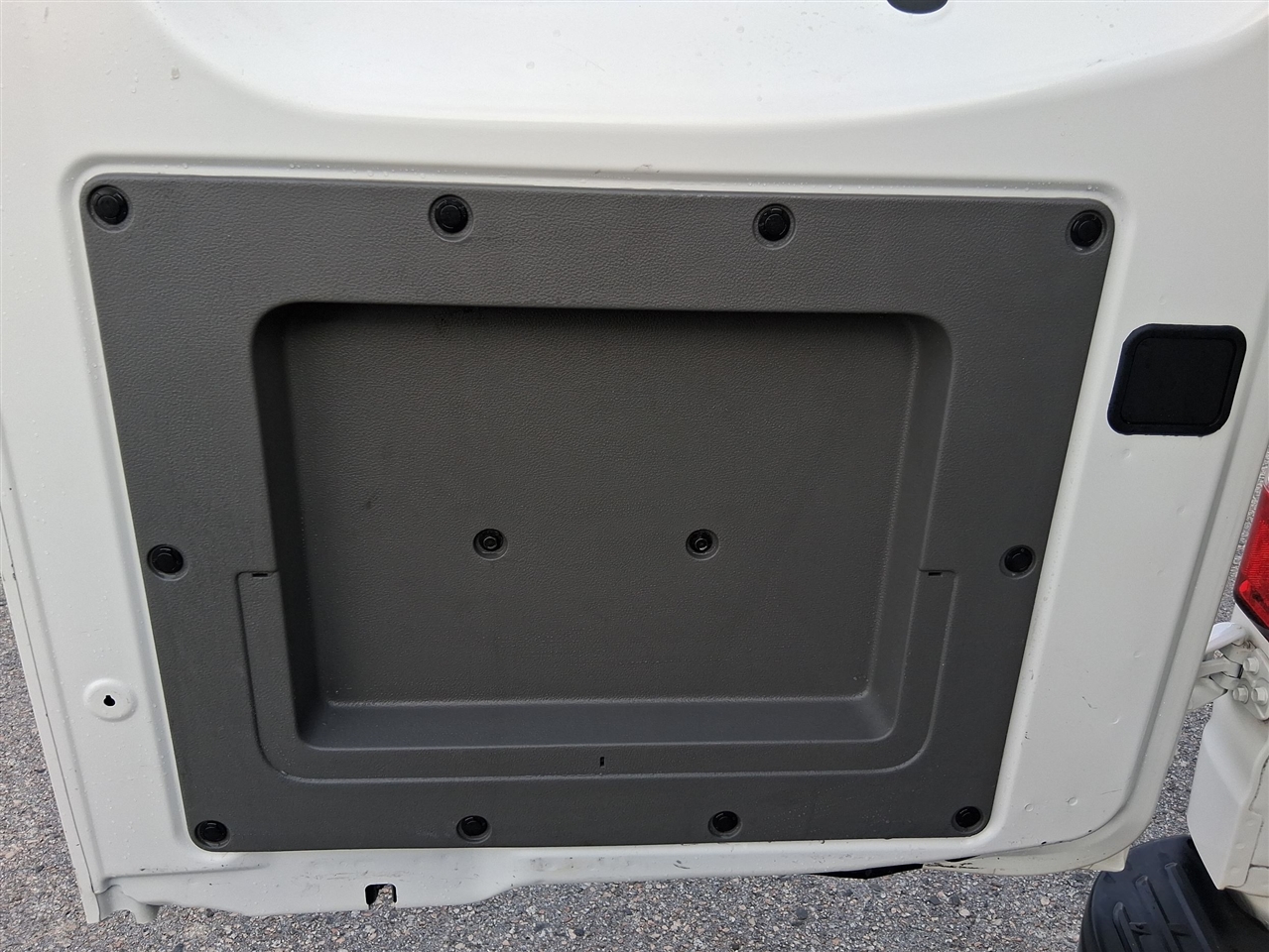 Nissan NV Cargo 1500 S 2019