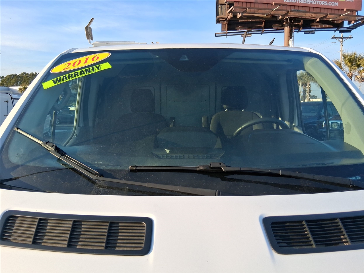 Ford Transit 250 Van Low Roof w/Sliding Pass. 130-in. WB 2016