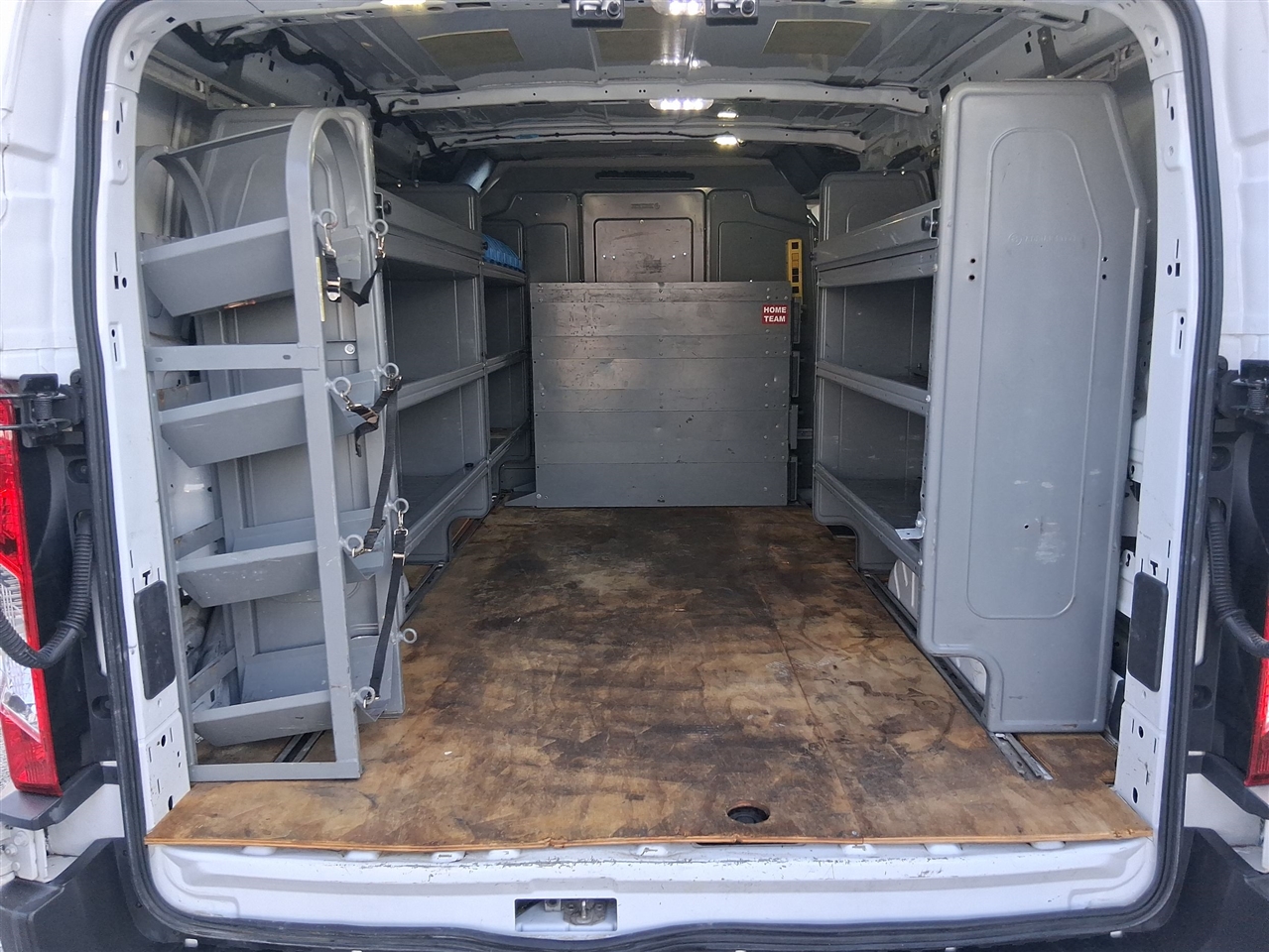 Ford Transit 250 Van Low Roof w/Sliding Pass. 130-in. WB 2016