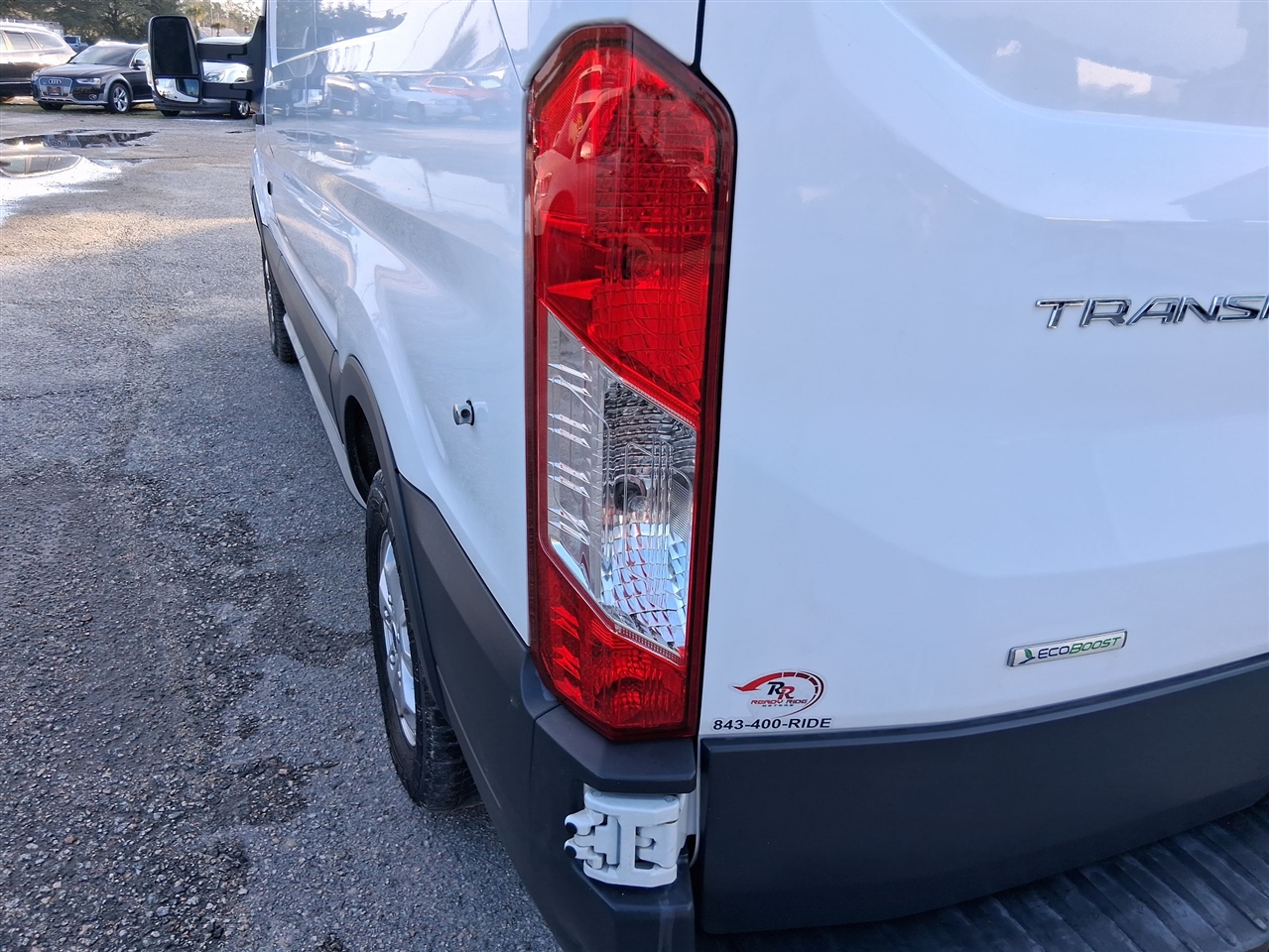 Ford Transit 250 Van Low Roof w/Sliding Pass. 130-in. WB 2016