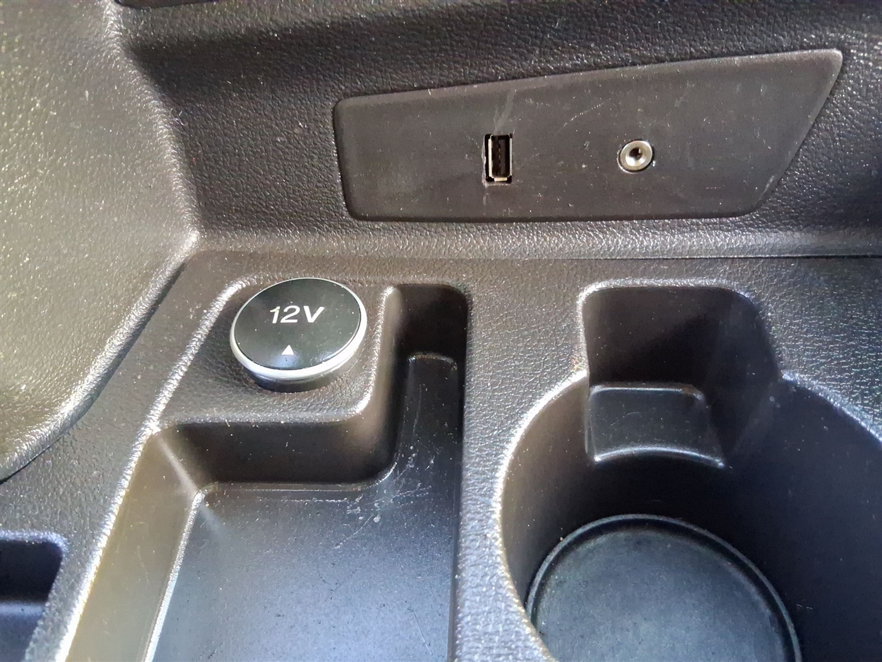 Ford Transit 250 Van Low Roof w/Sliding Pass. 130-in. WB 2016