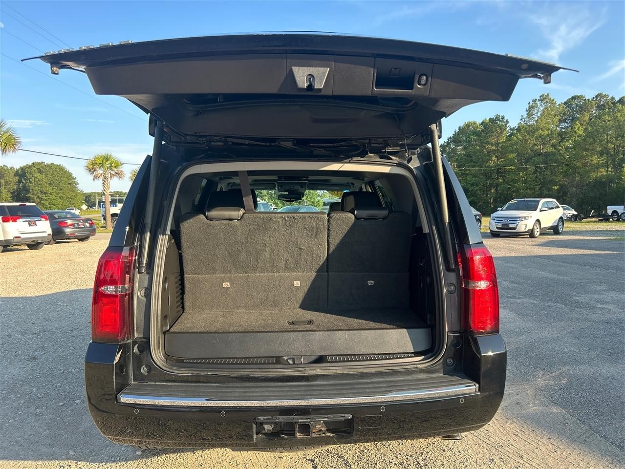 Chevrolet Tahoe 4WD 4dr Premier 2018