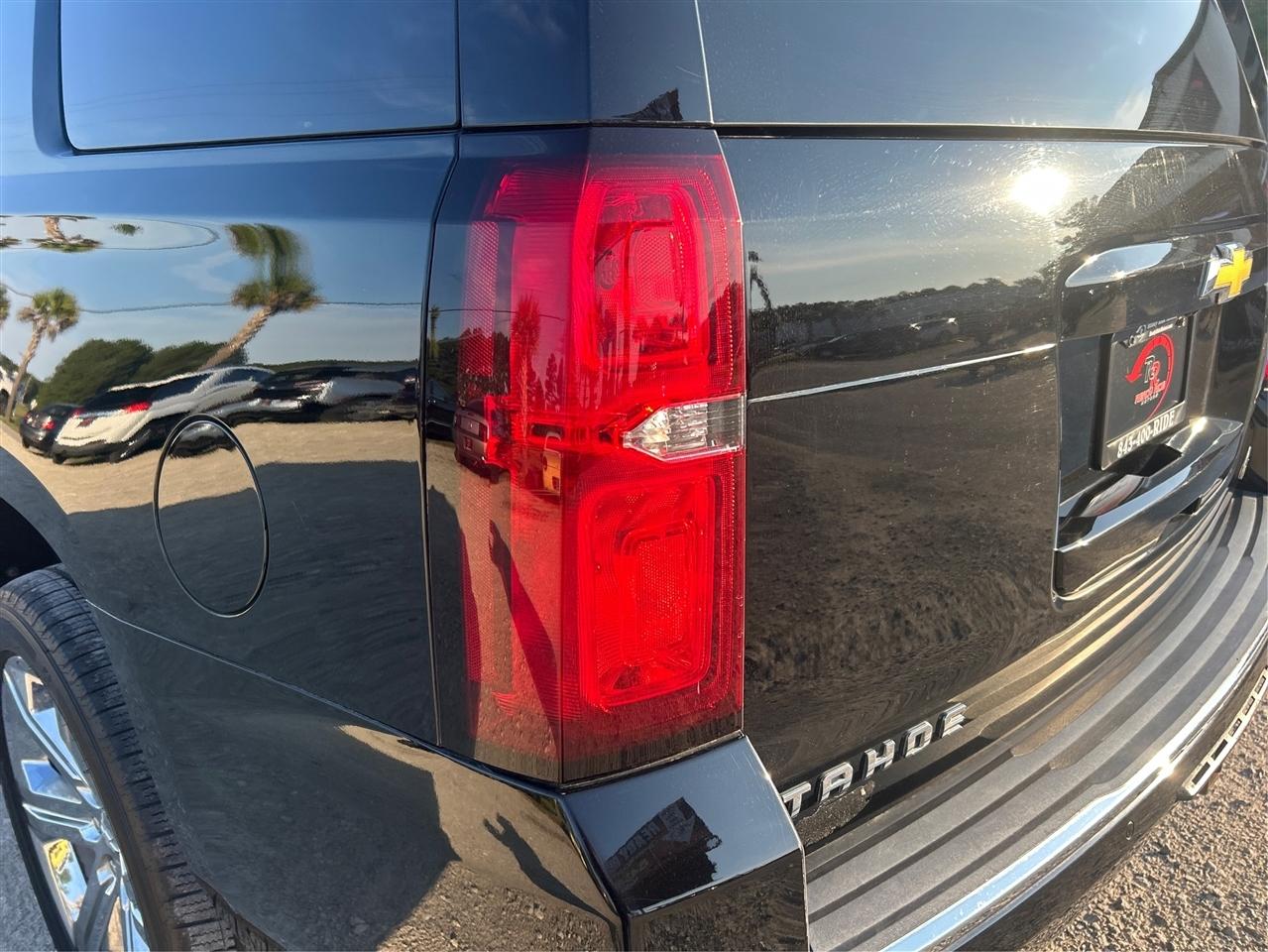 Chevrolet Tahoe 4WD 4dr Premier 2018