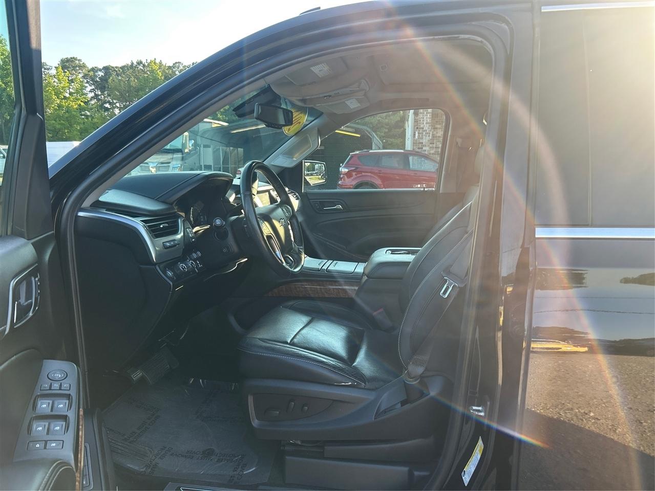 Chevrolet Tahoe 4WD 4dr Premier 2018