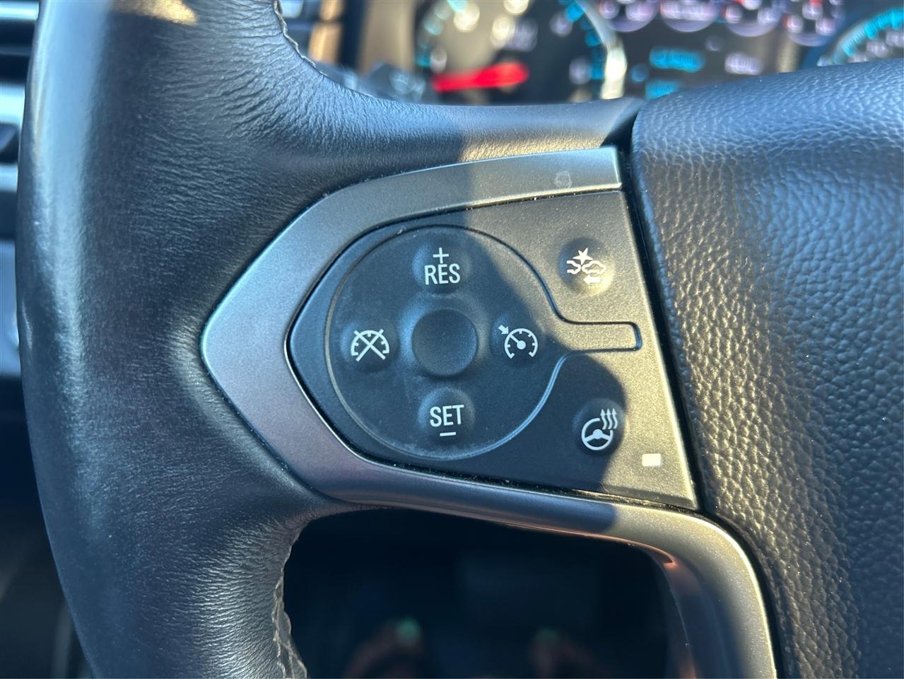 Chevrolet Tahoe 4WD 4dr Premier 2018