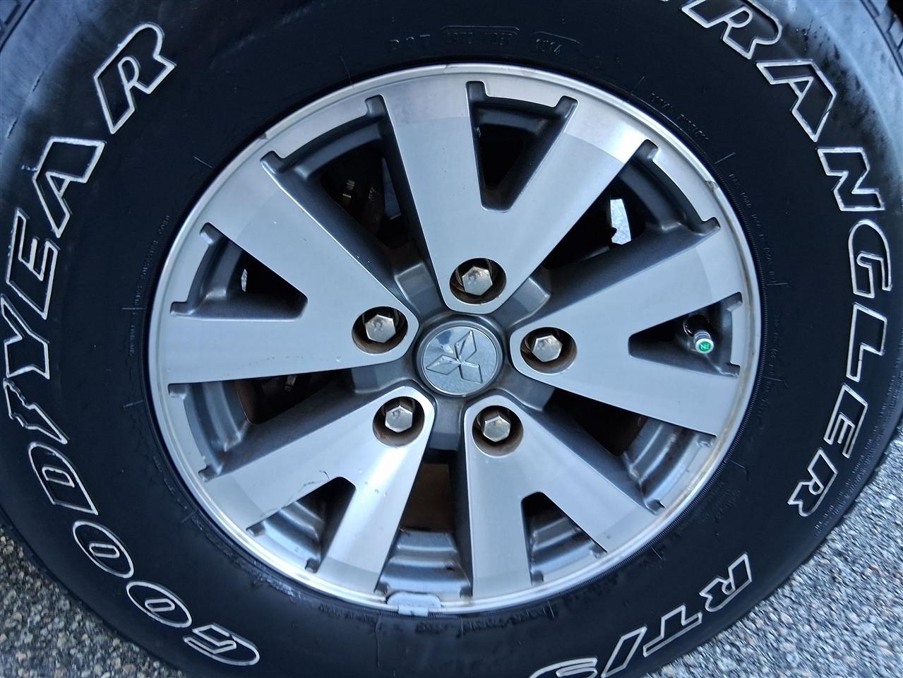 Mitsubishi Raider LS Double Cab 2WD 2007