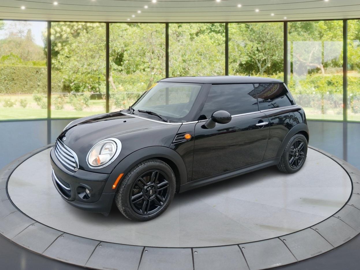2013 MINI Cooper Base